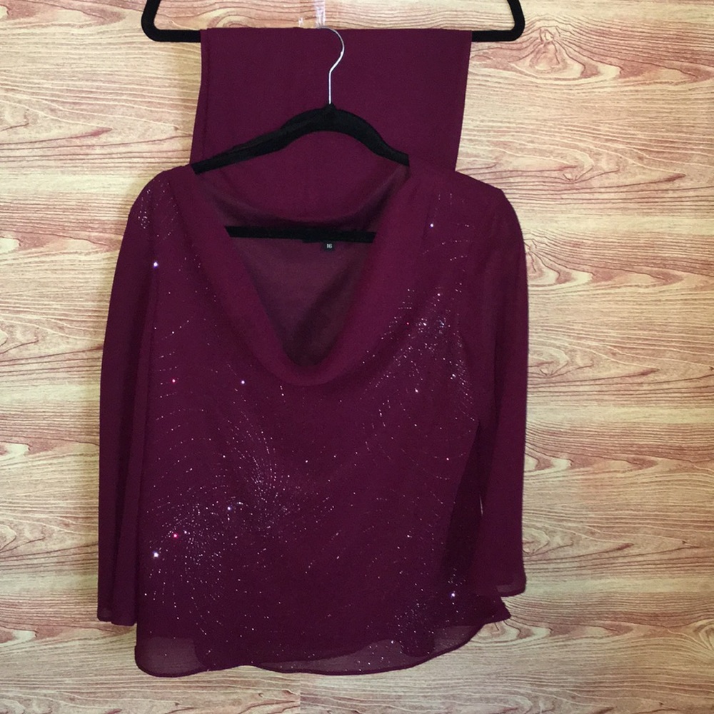 Madison Leigh 2 piece Blouse/Skirt Size 16